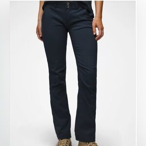 PrAna Halle Roll-up, Navy, Water-Repellent Stretch Pants Size 4